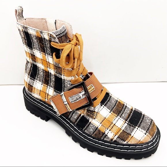 🆕{Cecelia New York} Gingerbread Leather Lug Sole Boots - Picture 12 of 16
